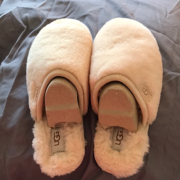 ugg fluffette slides